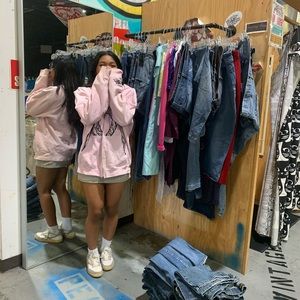 Meet your Posher, Jena